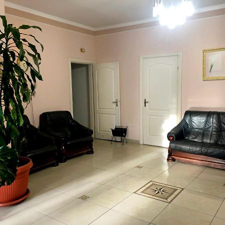 Comfort Hotel Chervonograd Extérieur photo