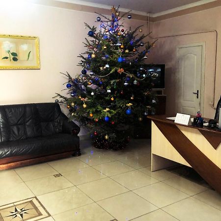 Comfort Hotel Chervonograd Extérieur photo