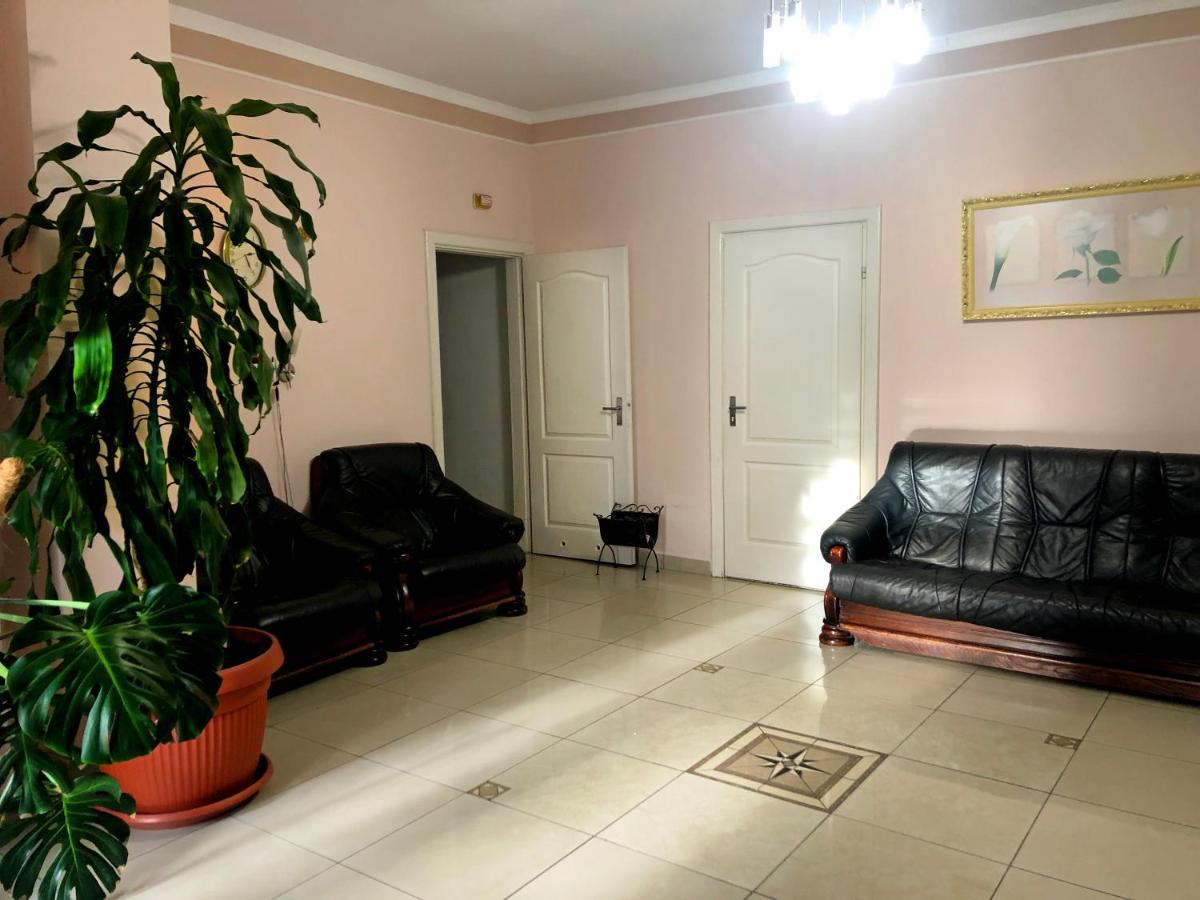 Comfort Hotel Chervonograd Extérieur photo