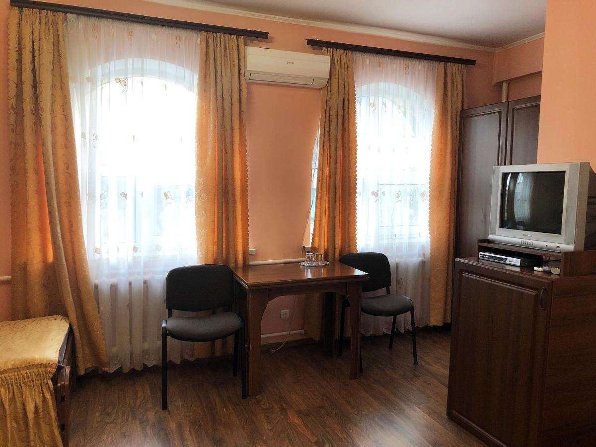 Comfort Hotel Chervonograd Extérieur photo